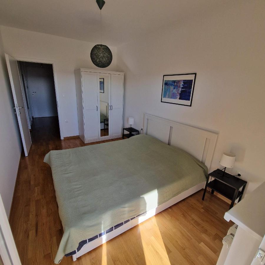 Apartment The Lounge 52